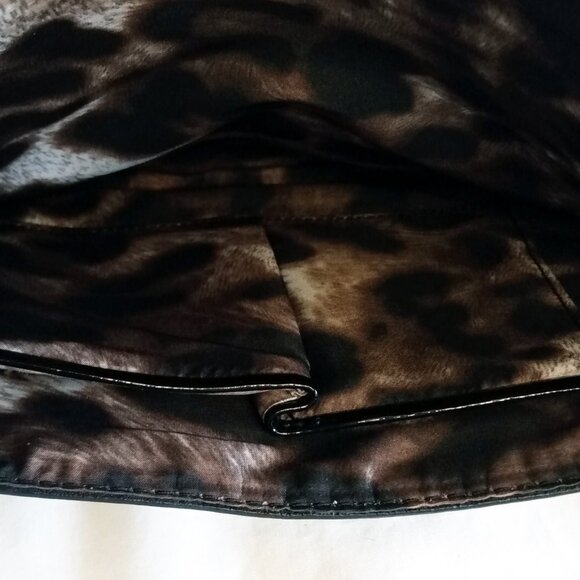 Karen Millen Black Patent Leather Clutch Bag-Leopard Print Interior & Hand Strap - Picture 5 of 14